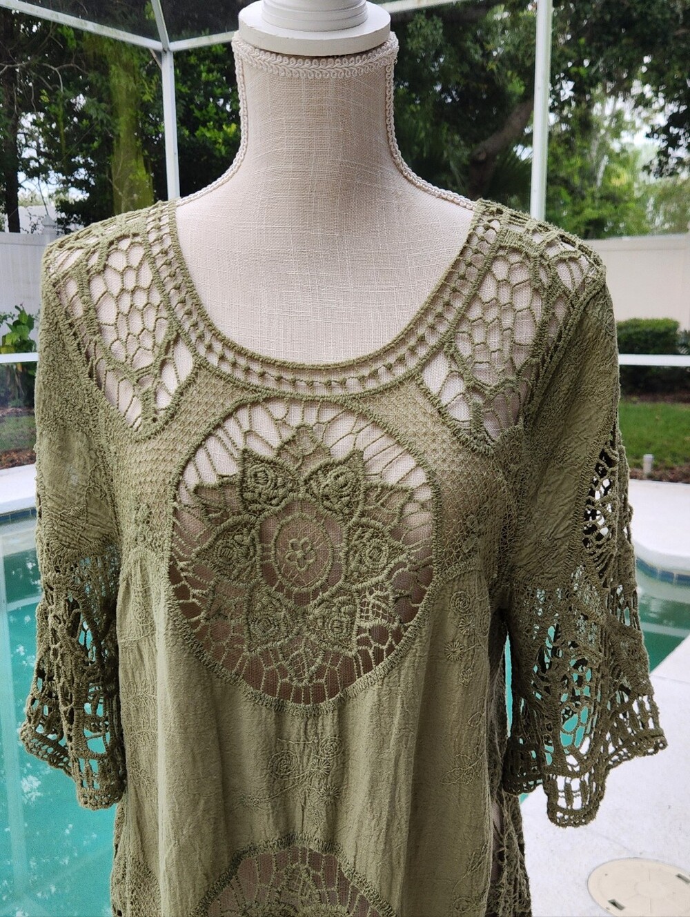 Latitude 10 Crochet Sage/olive green Large Petite.